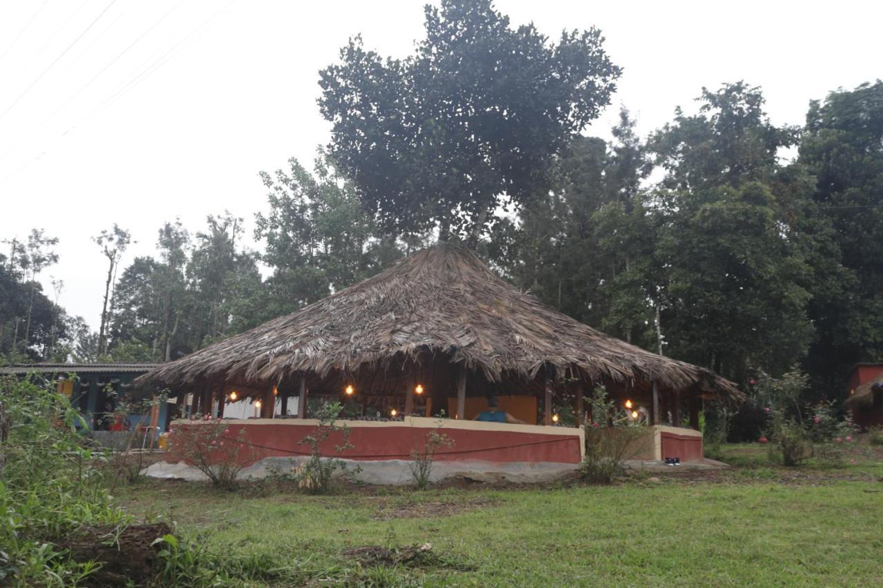 Stoneage Resort สากเลศปุระ ภายนอก รูปภาพ